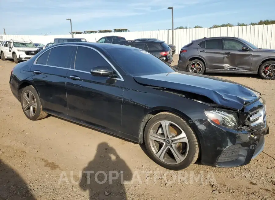 MERCEDES-BENZ E 300 2019 vin WDDZF4JB4KA688553 from auto auction Copart