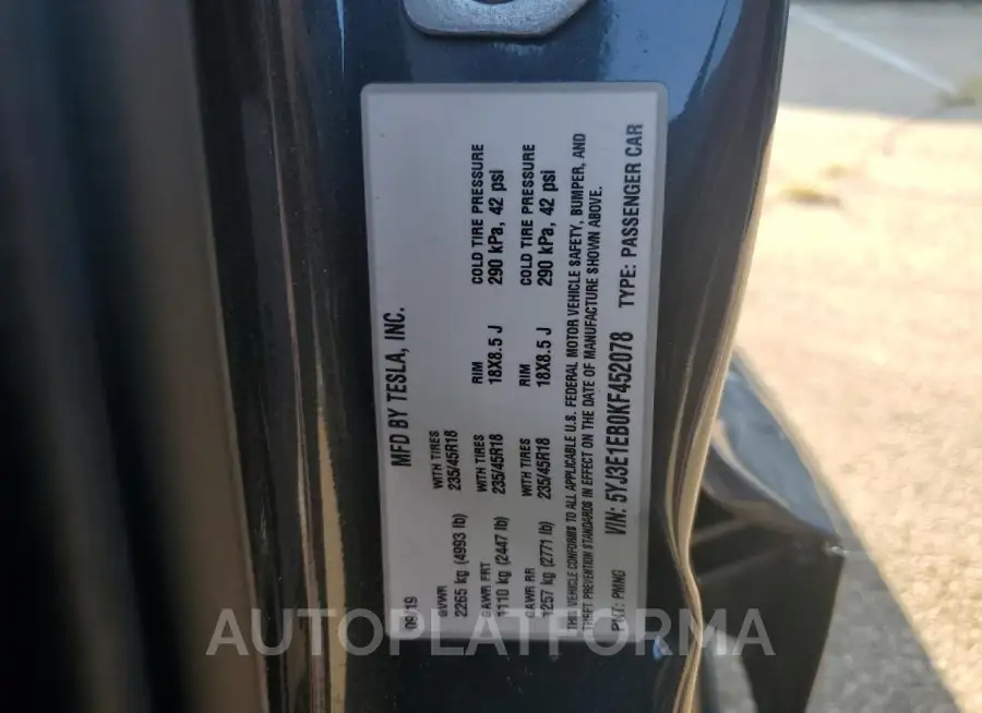 TESLA MODEL 3 2019 vin 5YJ3E1EB0KF452078 from auto auction Copart