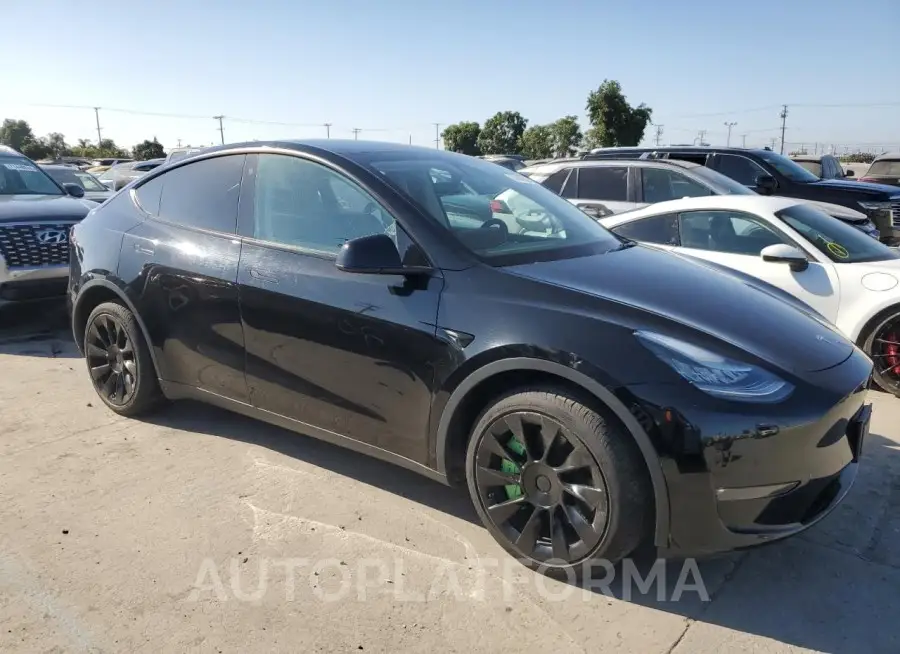 TESLA MODEL Y 2021 vin 5YJYGDEE2MF182060 from auto auction Copart