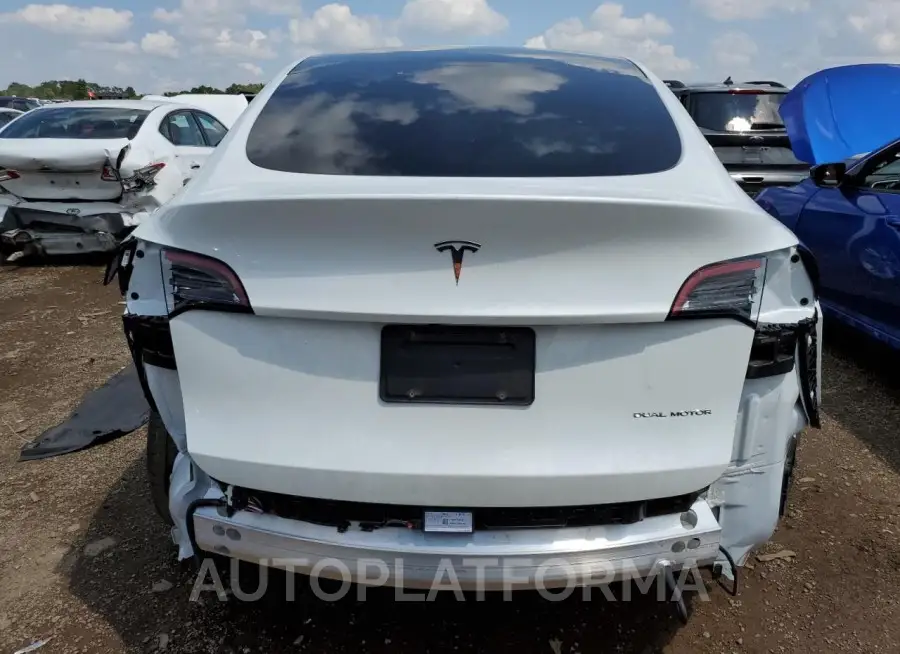 TESLA MODEL Y 2022 vin 7SAYGDEE0NF424655 from auto auction Copart