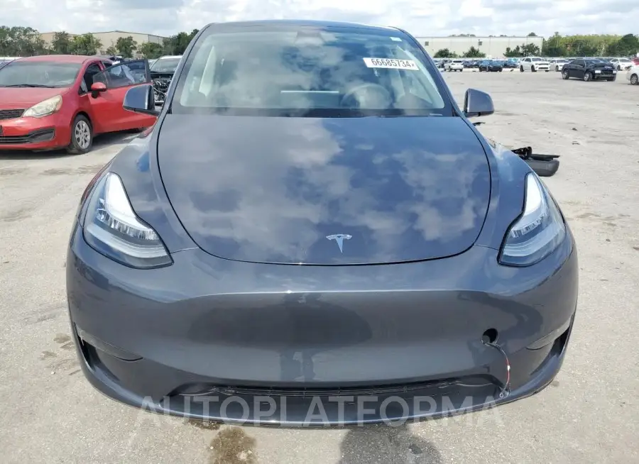 TESLA MODEL Y 2023 vin 7SAYGDEE2PA092329 from auto auction Copart