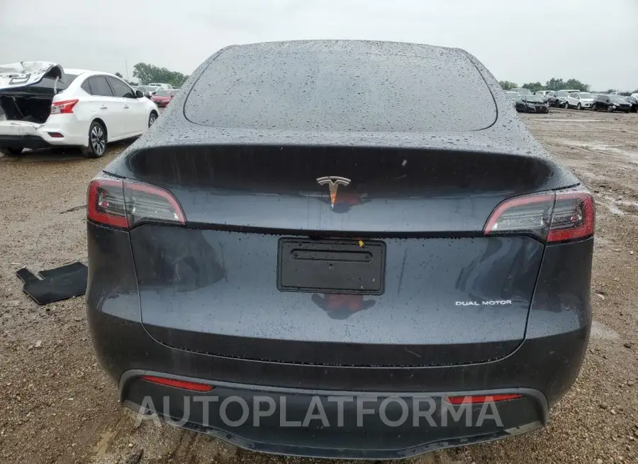 TESLA MODEL Y 2024 vin 7SAYGDEE2RA281808 from auto auction Copart