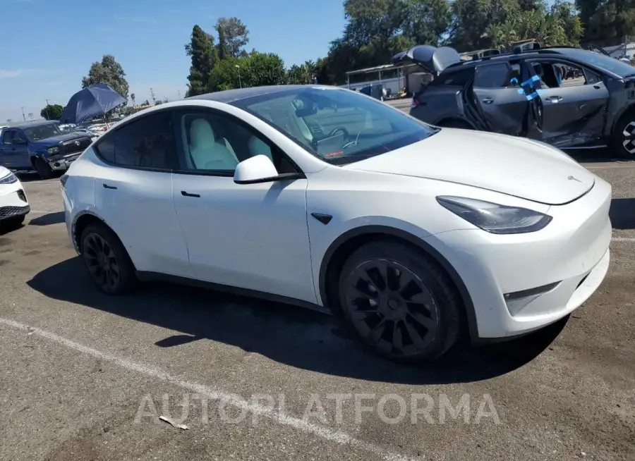 TESLA MODEL Y 2023 vin 7SAYGDEE5PF626796 from auto auction Copart