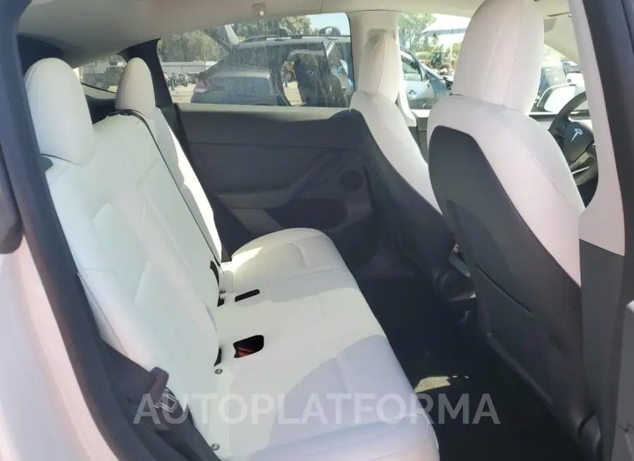 TESLA MODEL Y 2023 vin 7SAYGDEE5PF626796 from auto auction Copart