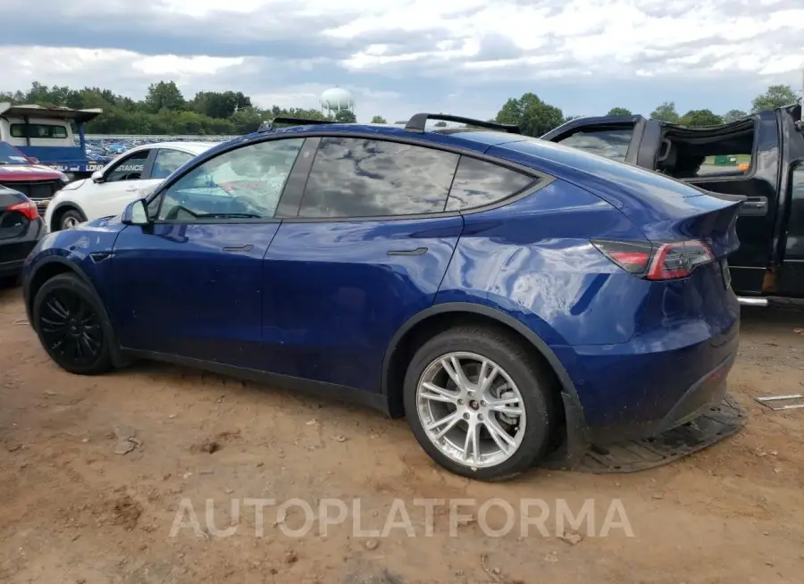 TESLA MODEL Y 2022 vin 7SAYGDEE8NF463901 from auto auction Copart