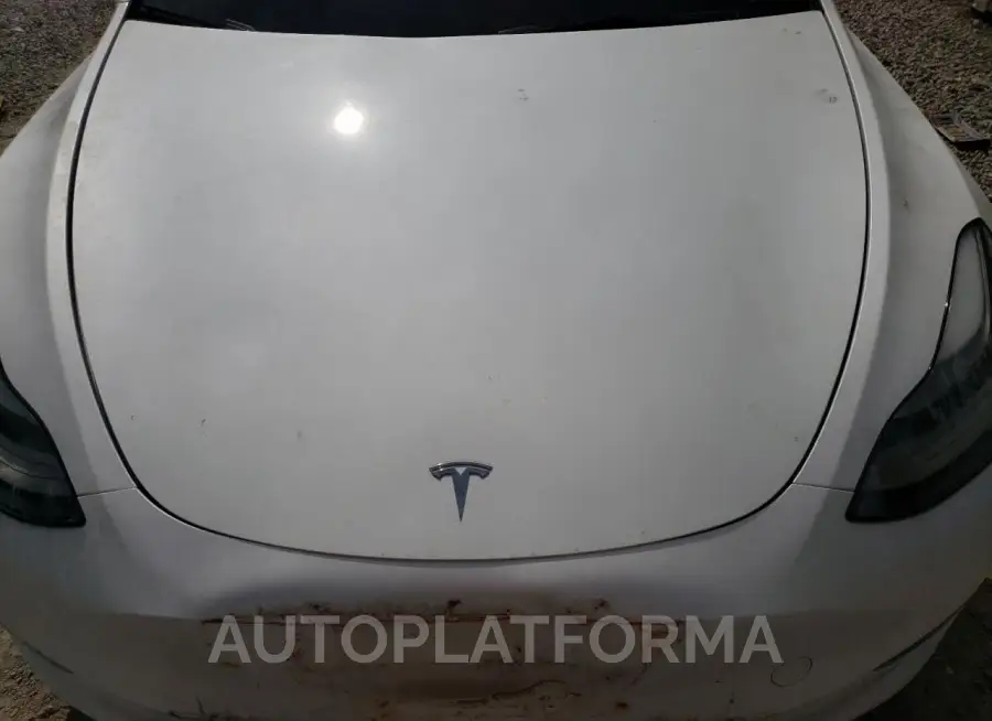 TESLA MODEL Y 2023 vin 7SAYGDEE9PF869947 from auto auction Copart