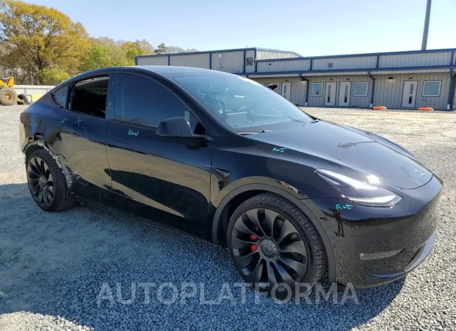 TESLA MODEL Y 2022 vin 7SAYGDEF2NF512888 from auto auction Copart