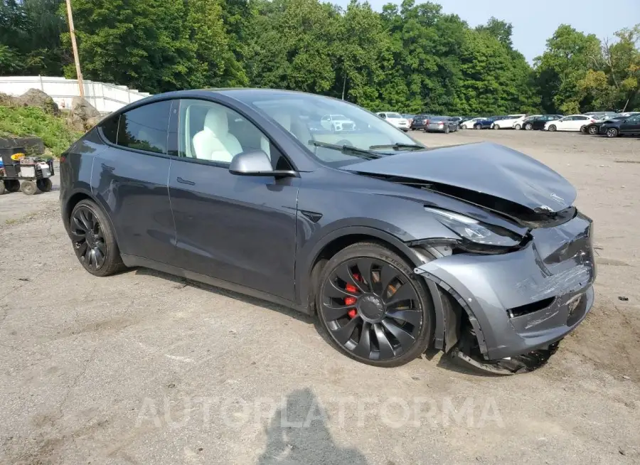 TESLA MODEL Y 2022 vin 7SAYGDEF7NF507525 from auto auction Copart