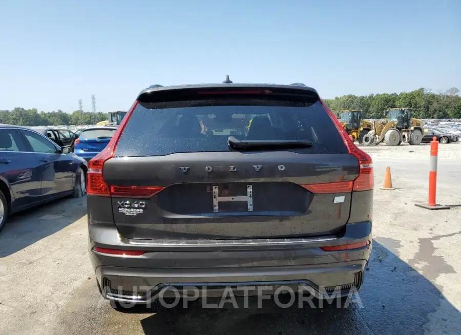 VOLVO XC60 PLUS 2024 vin YV4H60DLXR1872034 from auto auction Copart