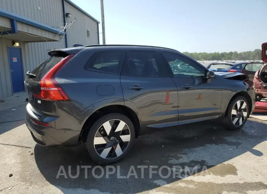 VOLVO XC60 PLUS 2024 vin YV4H60DLXR1872034 from auto auction Copart