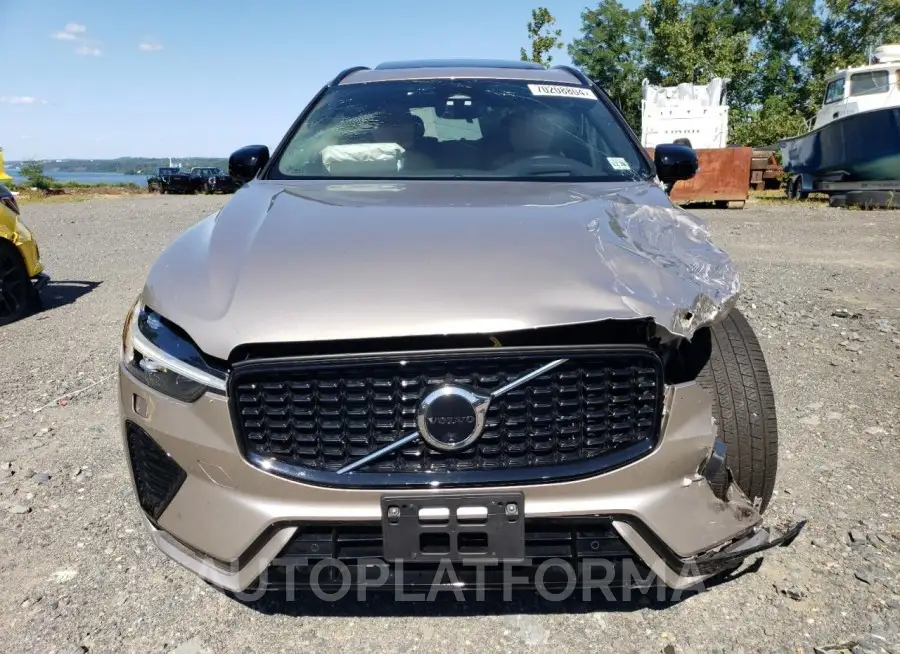 VOLVO XC60 ULTIM 2024 vin YV4L12RM0R1810132 from auto auction Copart