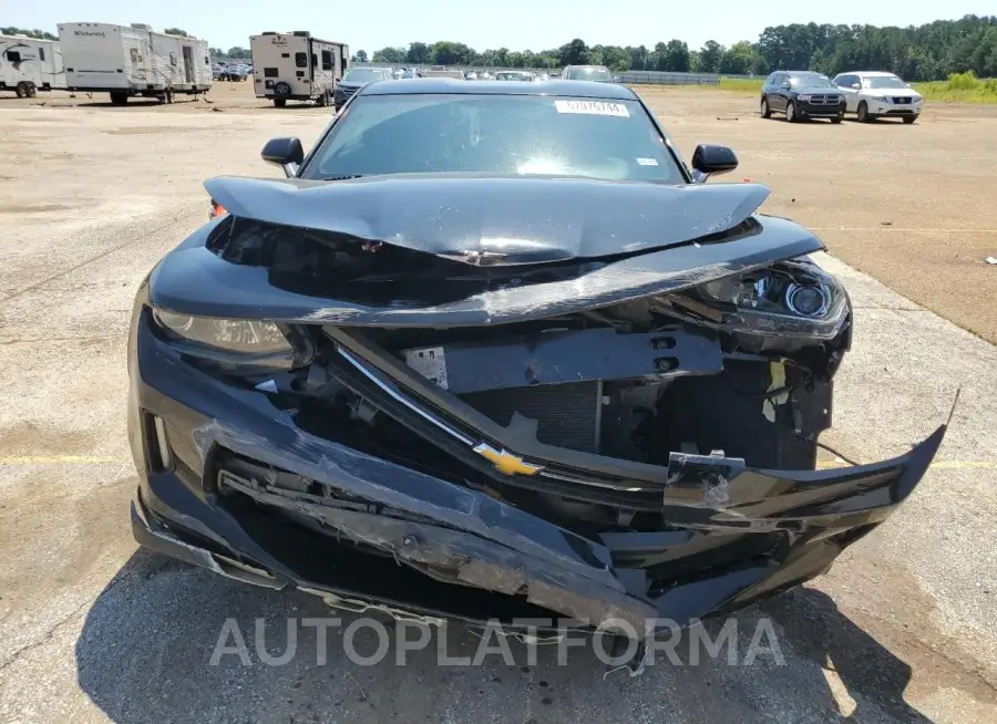 CHEVROLET CAMARO LT 2018 vin 1G1FB1RX0J0127819 from auto auction Copart