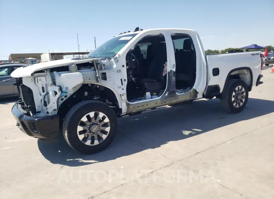 CHEVROLET SILVERADO 2024 vin 1GC5YME71RF371724 from auto auction Copart