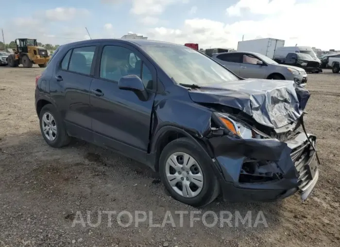 CHEVROLET TRAX LS 2019 vin 3GNCJKSB1KL157537 from auto auction Copart