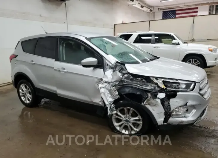 FORD ESCAPE SE 2019 vin 1FMCU0GD4KUA52751 from auto auction Copart