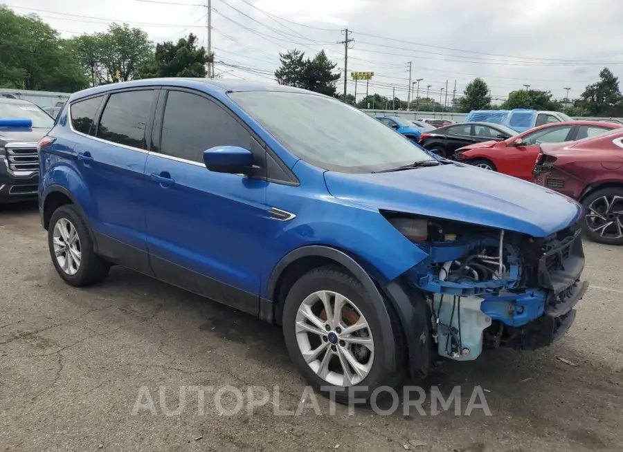 FORD ESCAPE SE 2017 vin 1FMCU0GDXHUA47837 from auto auction Copart