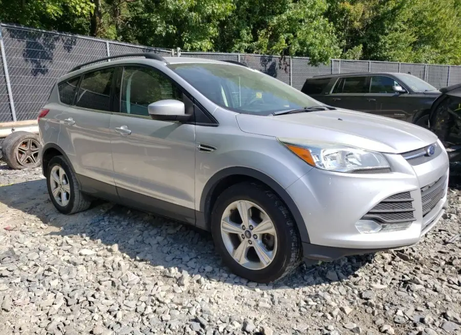 FORD ESCAPE SE 2016 vin 1FMCU9GX4GUB85497 from auto auction Copart