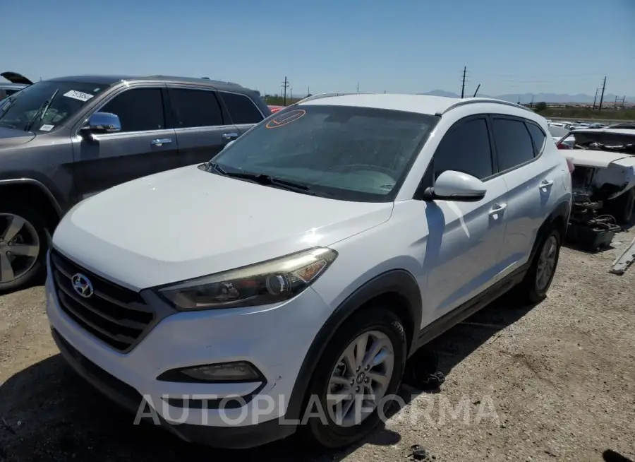 HYUNDAI TUCSON LIM 2016 vin KM8J33A27GU140087 from auto auction Copart