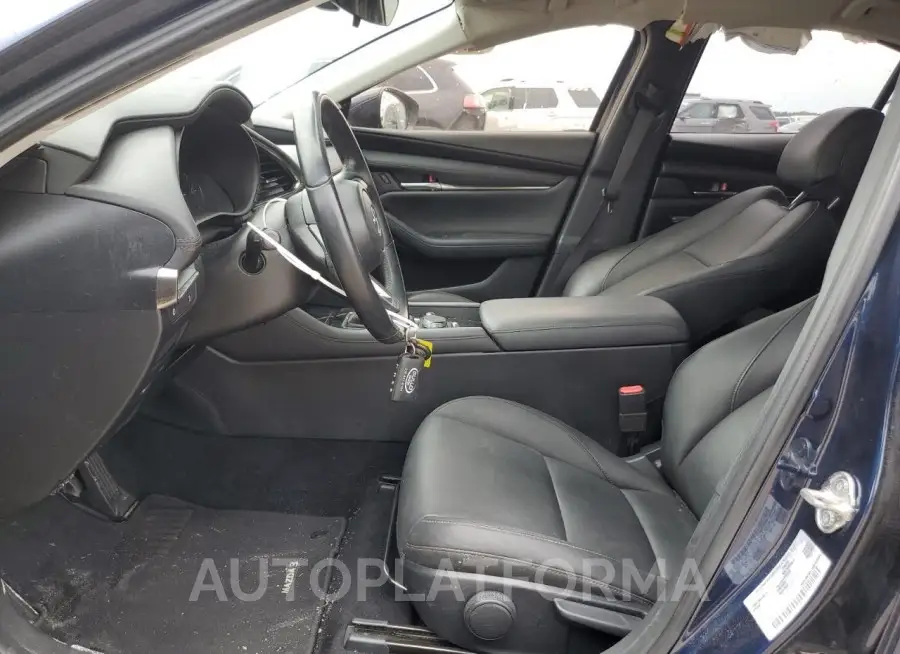 MAZDA 3 SELECT 2019 vin 3MZBPAAL2KM106949 from auto auction Copart