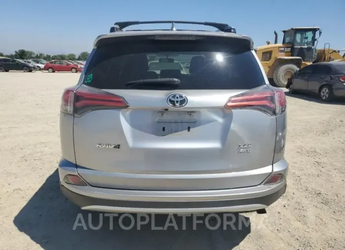 TOYOTA RAV4 XLE 2016 vin 2T3RFREV4GW532677 from auto auction Copart