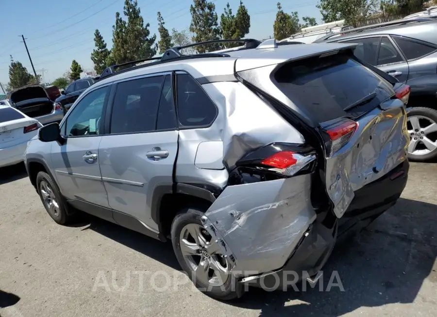 TOYOTA RAV4 XLE 2024 vin 2T3W1RFV0RC266837 from auto auction Copart