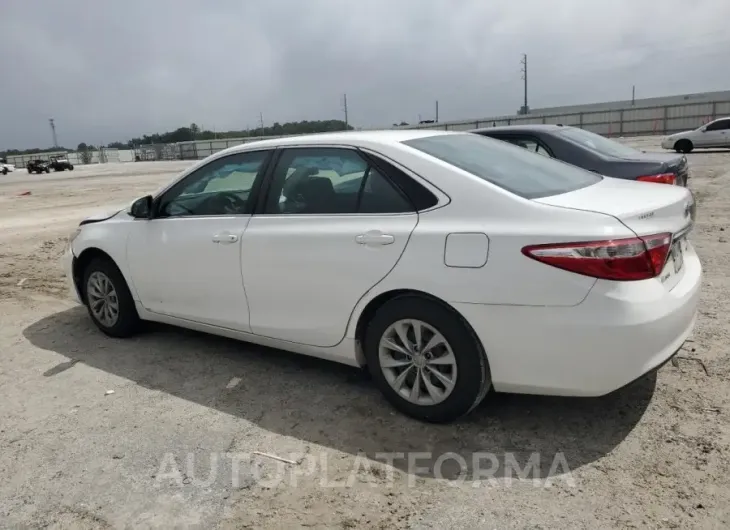 TOYOTA CAMRY LE 2015 vin 4T1BF1FKXFU998144 from auto auction Copart