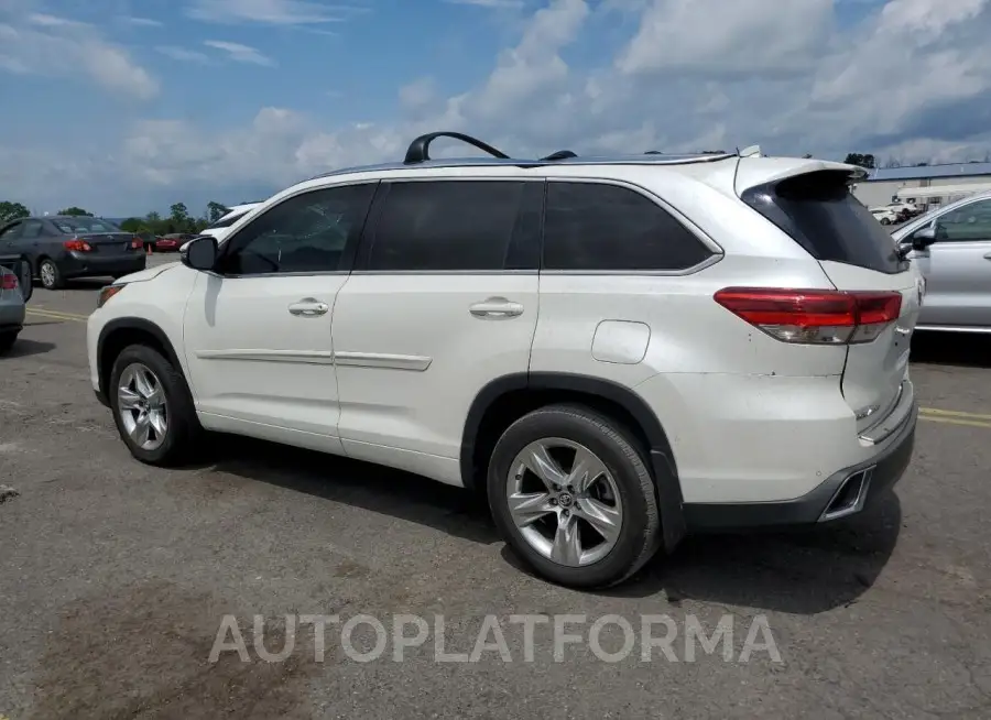 TOYOTA HIGHLANDER 2018 vin 5TDDZRFH8JS863944 from auto auction Copart