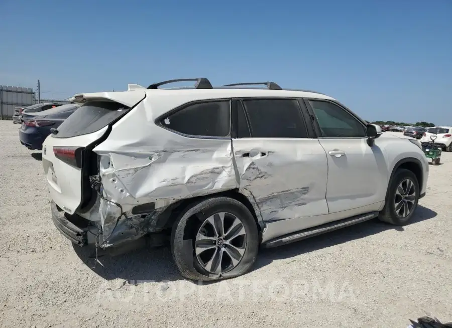 TOYOTA HIGHLANDER 2021 vin 5TDGZRBH8MS141283 from auto auction Copart