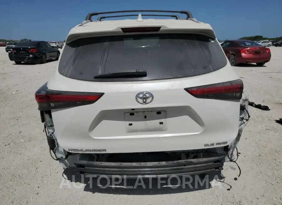 TOYOTA HIGHLANDER 2021 vin 5TDGZRBH8MS141283 from auto auction Copart