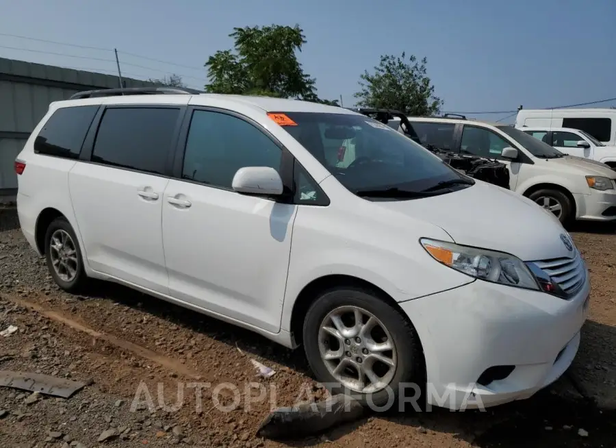 TOYOTA SIENNA LE 2015 vin 5TDJK3DC1FS095291 from auto auction Copart