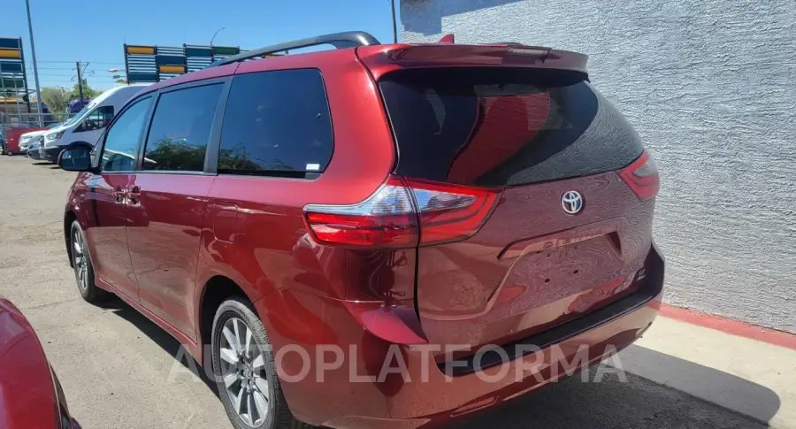 TOYOTA SIENNA LE 2020 vin 5TDJZ3DC5LS246771 from auto auction Copart