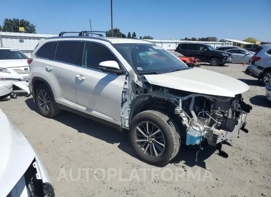 TOYOTA HIGHLANDER 2019 vin 5TDJZRFH0KS615935 from auto auction Copart