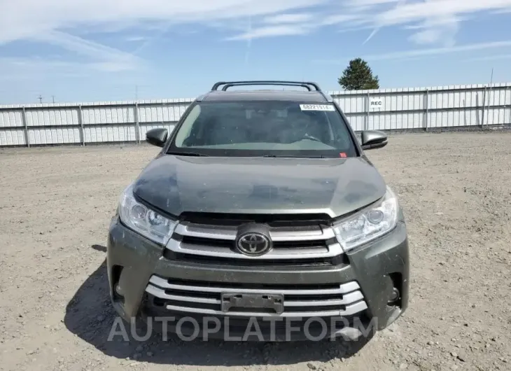 TOYOTA HIGHLANDER 2017 vin 5TDJZRFH3HS415222 from auto auction Copart