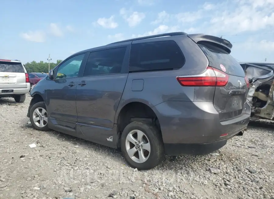 TOYOTA SIENNA LE 2019 vin 5TDKZ3DCXKS010118 from auto auction Copart