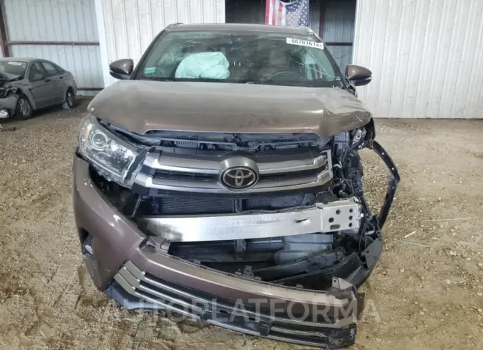 TOYOTA HIGHLANDER 2018 vin 5TDYZRFH5JS239133 from auto auction Copart