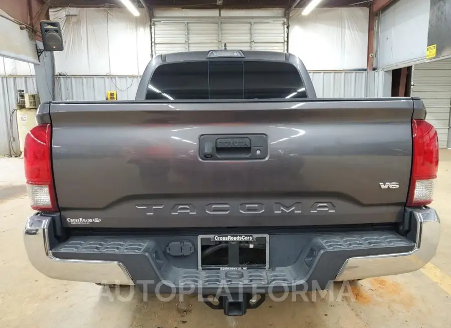 TOYOTA TACOMA DOU 2017 vin 5TFCZ5AN1HX113386 from auto auction Copart