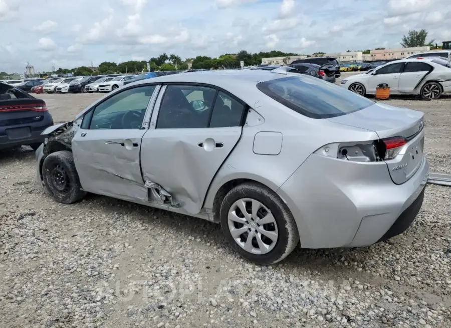 TOYOTA COROLLA LE 2024 vin 5YFB4MDE0RP195451 from auto auction Copart