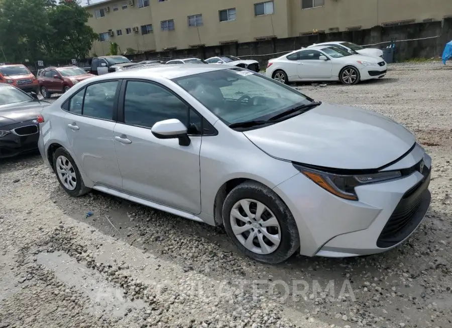 TOYOTA COROLLA LE 2024 vin 5YFB4MDE0RP195451 from auto auction Copart