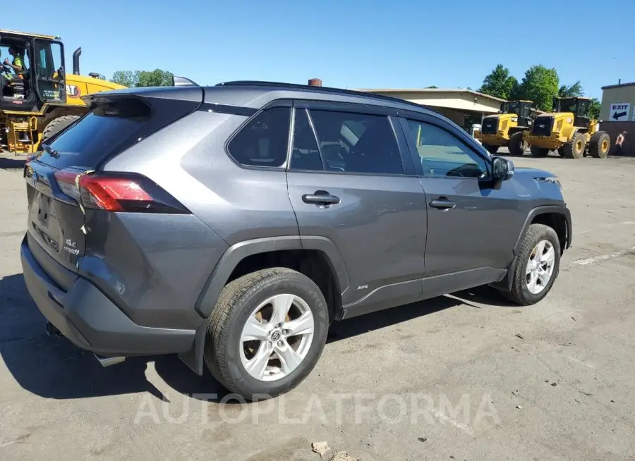 TOYOTA RAV4 XLE 2021 vin JTMRWRFVXMD133893 from auto auction Copart