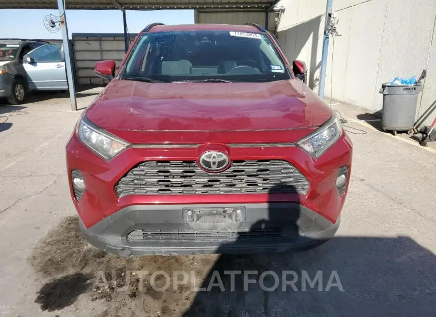 TOYOTA RAV4 XLE 2019 vin JTMW1RFV4KJ014642 from auto auction Copart