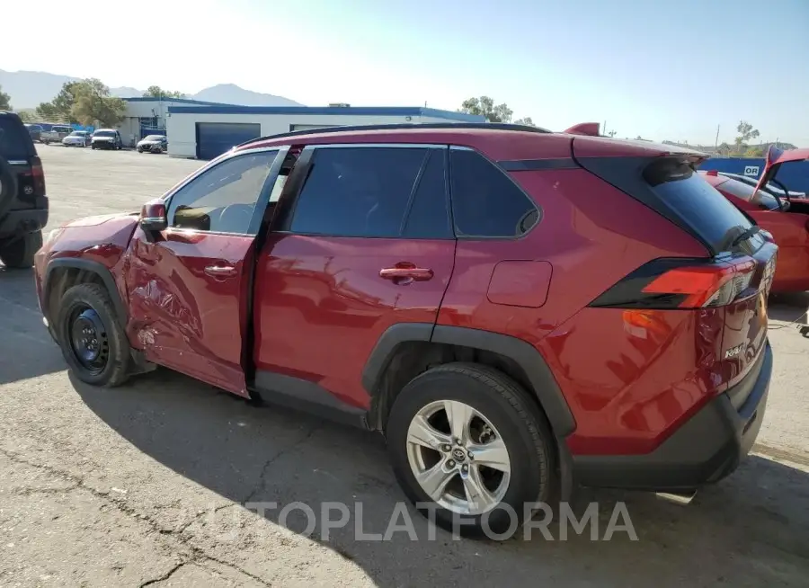 TOYOTA RAV4 XLE 2019 vin JTMW1RFV4KJ014642 from auto auction Copart