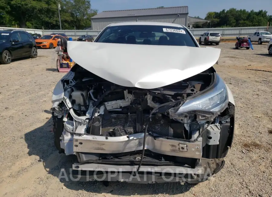 TOYOTA C-HR XLE 2021 vin NMTKHMBX1MR126369 from auto auction Copart