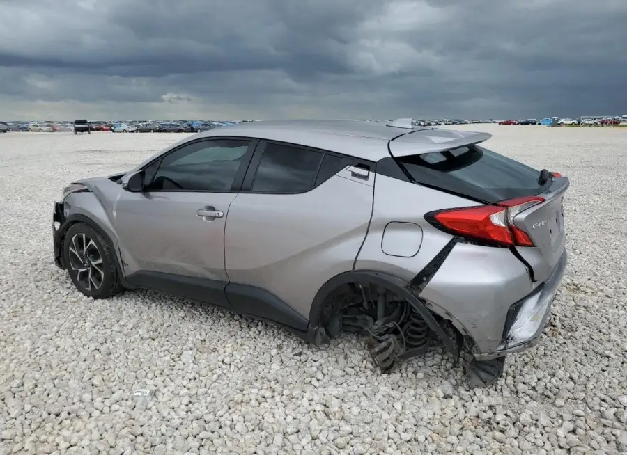 TOYOTA C-HR XLE 2019 vin NMTKHMBX5KR086164 from auto auction Copart