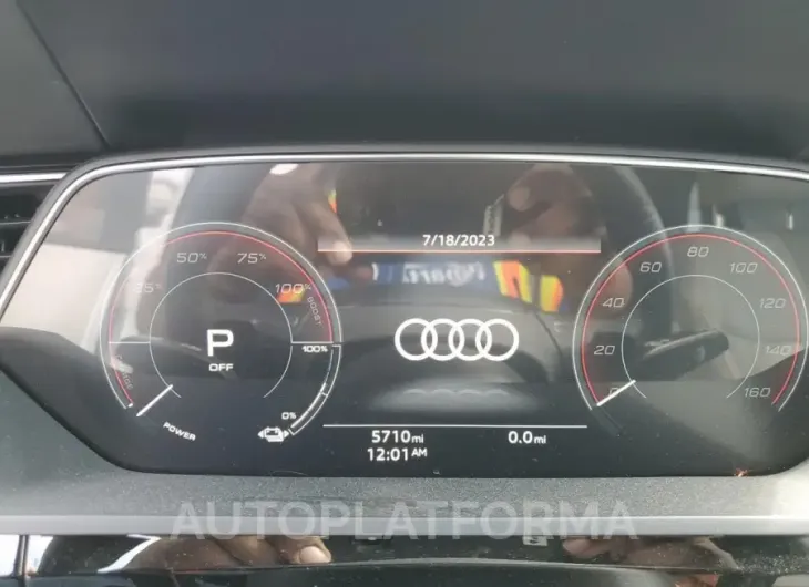 AUDI E-TRON CHR 2022 vin WA1VABGE9NB023928 from auto auction Copart