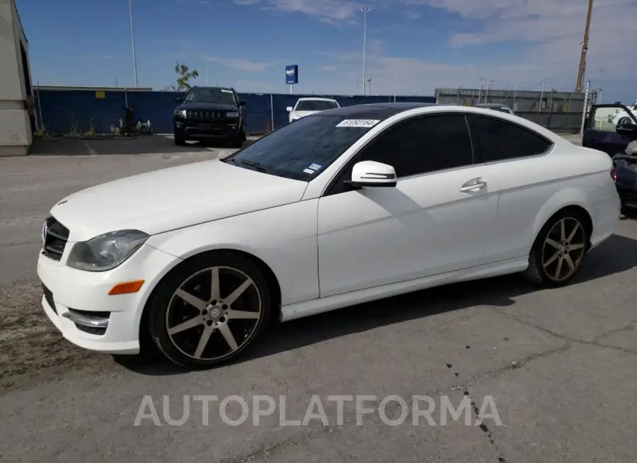 MERCEDES-BENZ C 250 2015 vin WDDGJ4HB0FG384392 from auto auction Copart