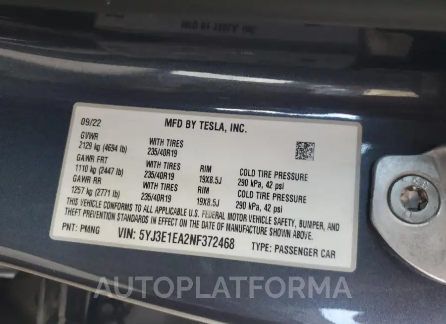 TESLA MODEL 3 2022 vin 5YJ3E1EA2NF372468 from auto auction Copart