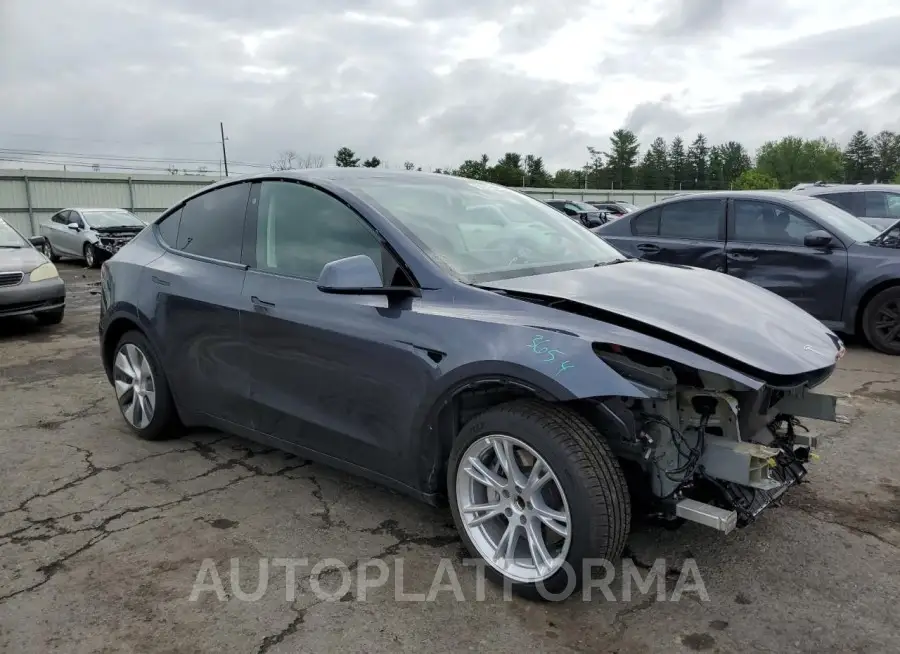 TESLA MODEL Y 2021 vin 5YJYGDED4MF103883 from auto auction Copart