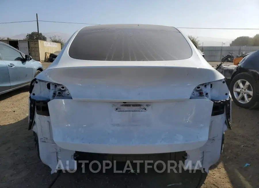 TESLA MODEL Y 2021 vin 5YJYGDEE0MF275109 from auto auction Copart