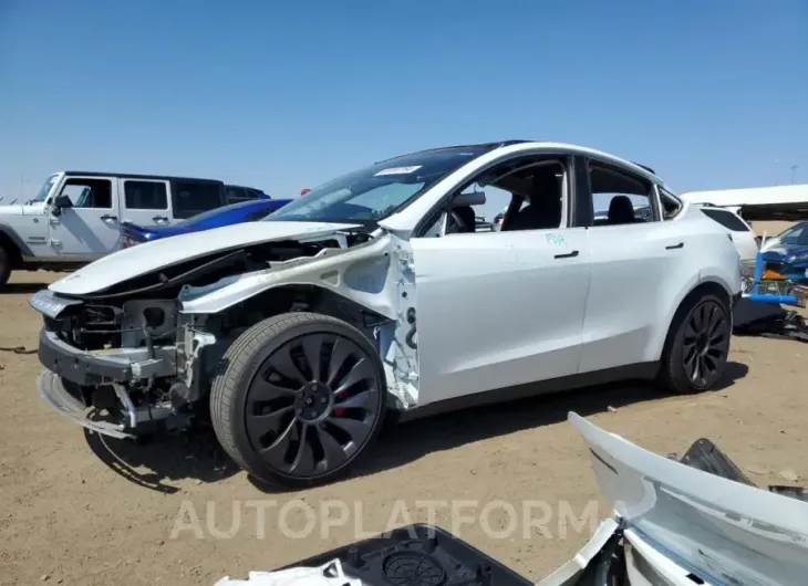 TESLA MODEL Y 2020 vin 5YJYGDEF7LF003566 from auto auction Copart