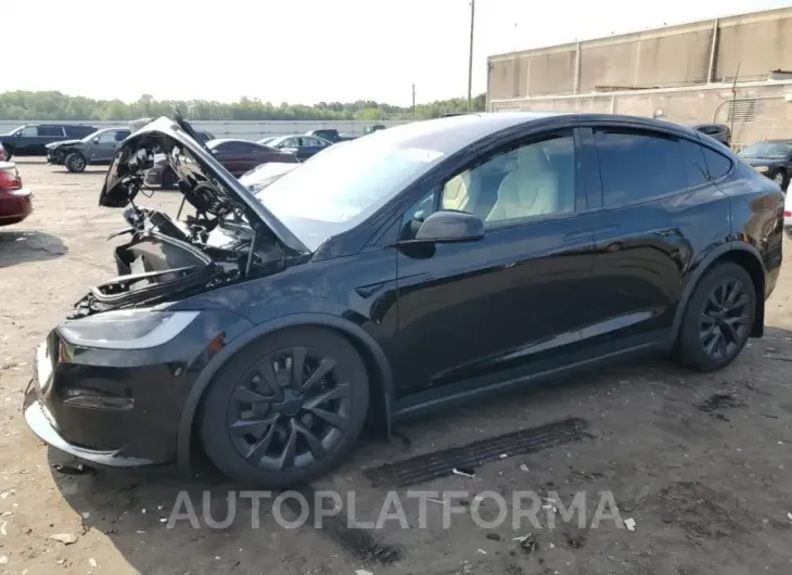 TESLA MODEL X 2024 vin 7SAXCBE5XRF434952 from auto auction Copart